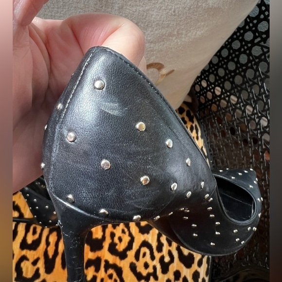 SAINT LAURENT YSL  Black Studded Leather Pointed Toe Pumps - Picture 13 of 15